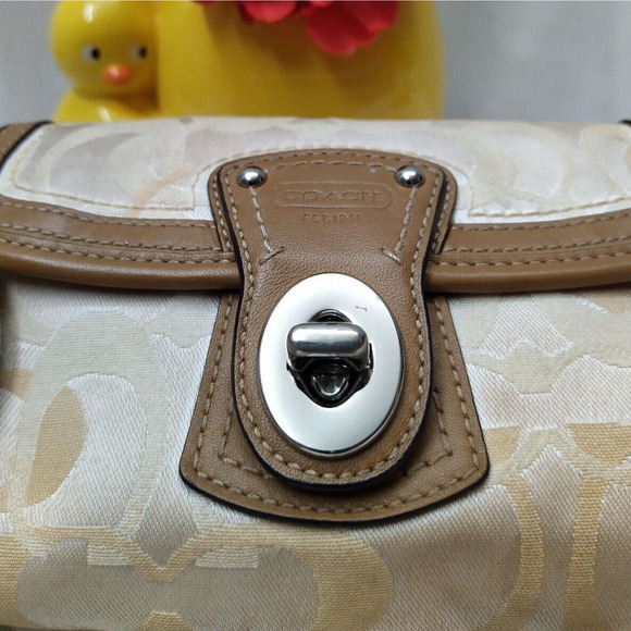 Coach Legacy Signature Beige Canvas Brown Leather Trim Flap Wristlet Coin Wallet - Picture 4 of 12